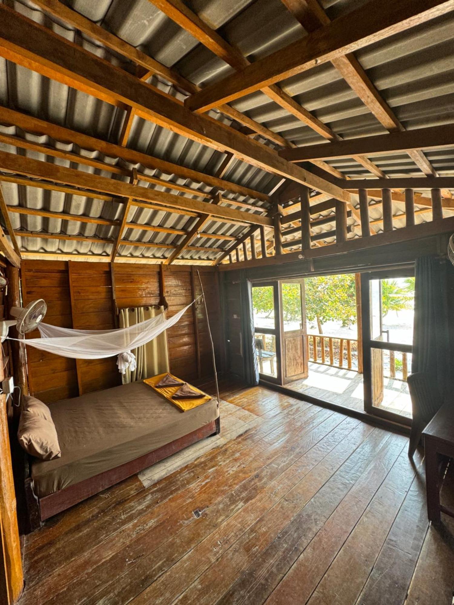 Hostel Rafikis Koh Rong Exterior foto